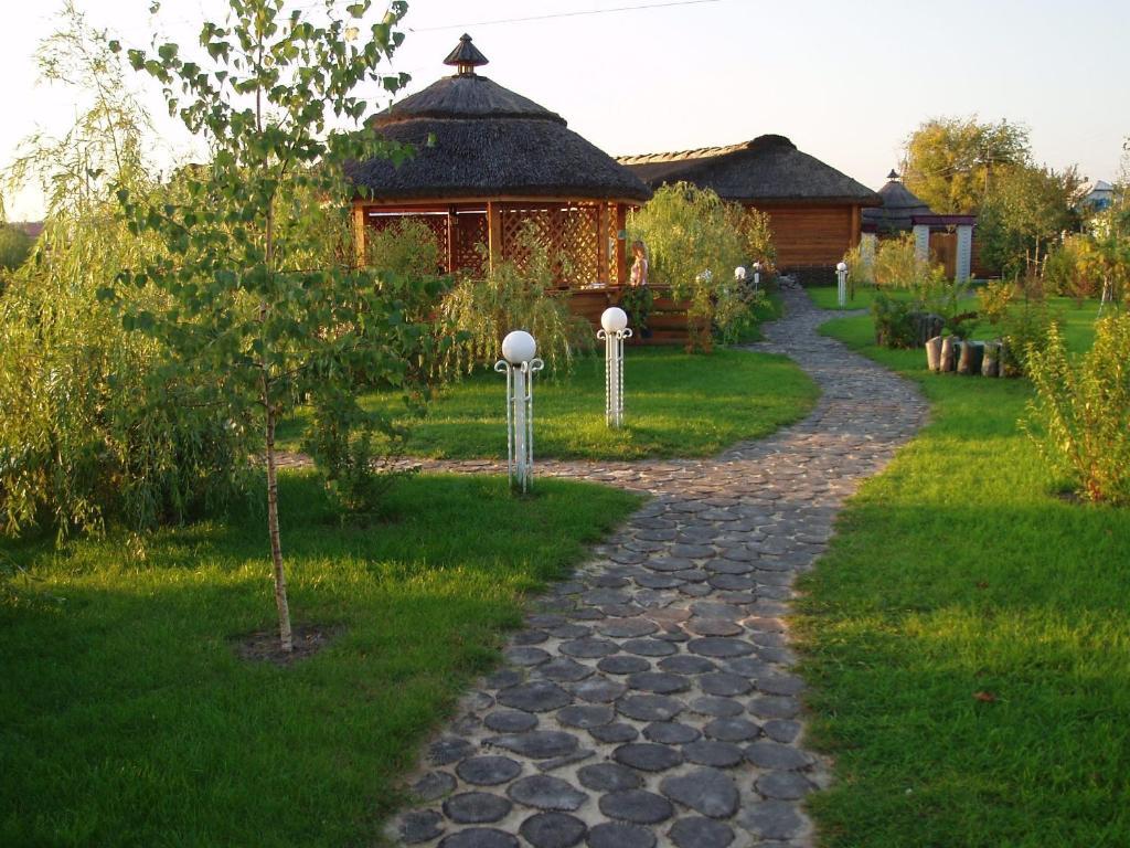 Hotel Knyazhyi Dvir Knyazhichi  Exterior foto